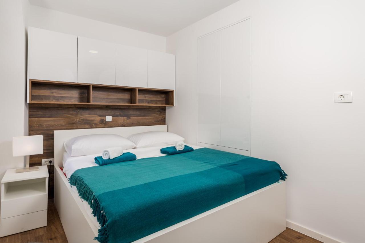 Central Apartments Dalmatina Rijeka Rum bild